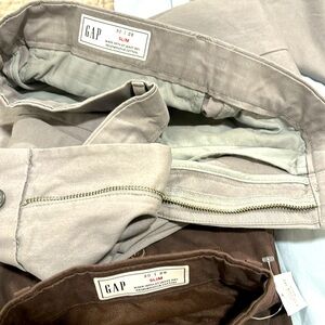 Gap Khaki's Slim - men 30x28